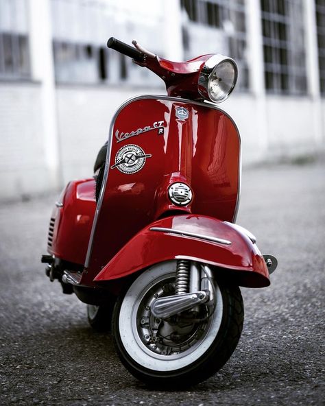 vecchia brigata in 2022 | Vespa scooters, Vespa motorcycle, Vespa Electric Vespa, Cars Artwork, Vespa Illustration, Scooters Vespa, Red Vespa, Vespa Motorcycle, Moped Motorcycle, Vespa Ape, Motor Klasik