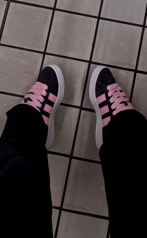 black sneakers adidas campus 00s with pink chunky laces Adidas Campus, Pink Adidas, Shoe Inspo, Gray Background, Adidas, Sneakers, Lace, Pink, Black