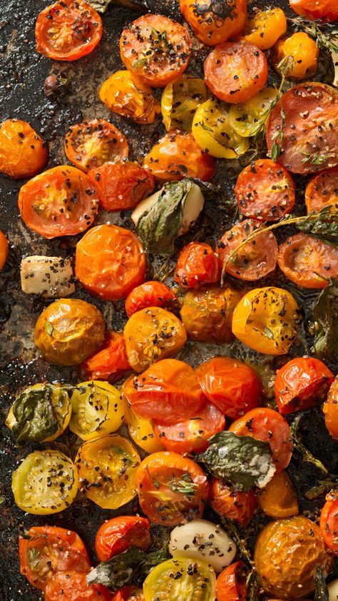 🍅✨ Get ready to elevate your taste buds with this epic Slow-Roasted Tomato Recipe! 🌱🔥 These juicy gems burst with flavor and are an absolute game-changer in the kitchen! 🍽️🎉 Find the recipe here: https://www.bringingithome.com/laura-at-home-recipes/slow-roasted-tomatoes What's your go-to dish to savor the last days of summer? 🌞🍴 Blistered Tomatoes Recipes, Roasted Tomatoes And Peppers, Roasted Cherry Tomatoes Oven, Roasted Tomatoes Oven, Heirloom Tomatoes Recipes, Roasted Tomatoe, Roasted Tomatoes And Garlic, Heirloom Tomato Recipes, Basil Salt