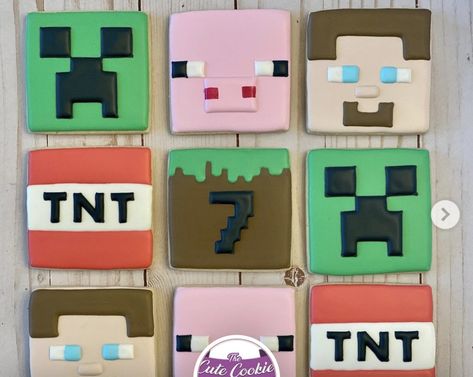 Mind Craft Decorated Cookies, Mind Craft Cookies, Minecraft Biscuits, Minecraft Cookies Royal Icing, Minecraft Cookie Cake, Minecraft Birthday Cupcakes, Minecraft Sugar Cookies, Minecraft Cookies Decorated, Minecraft Treats