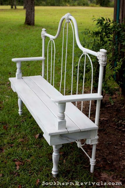 DIY Repurposed Metal Headboard Bench - Southern Revivals Repurposed Metal Headboard, Metal Headboard Bench, Repurposed Metal, Repurposed Headboard, Headboard Benches, Headboard Bench, Corner Bench, Metal Headboard, Garden Bench