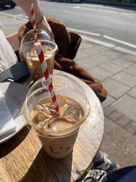 Sunny London, Highgate, iced coffee, coffee date, Gail’s, sunshine, day out, latte, oat milk, outside, sitting, relaxing, weekend Coffee Summer Aesthetic, Sunny London, Iced Coffee Date, Coffee Sunrise Aesthetic, Iced Coffee On The Beach, Iced Coffee Aesthetic Summer, Sunny Weather, Iced Latte, Summer Goals