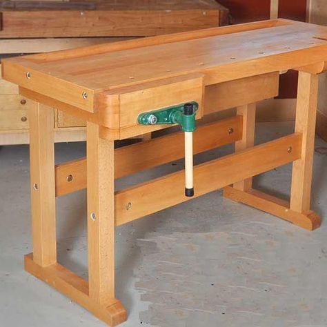 Buy Classic Workbench - Downloadable Plan at Woodcraft.com Diy Bank, Woodworking Bench Vise, Industrial Workbench, Joinery Design, Woodworking Bench Plans, Diy Workbench, Wood Magazine, Workbench Plans, Garage Work Bench