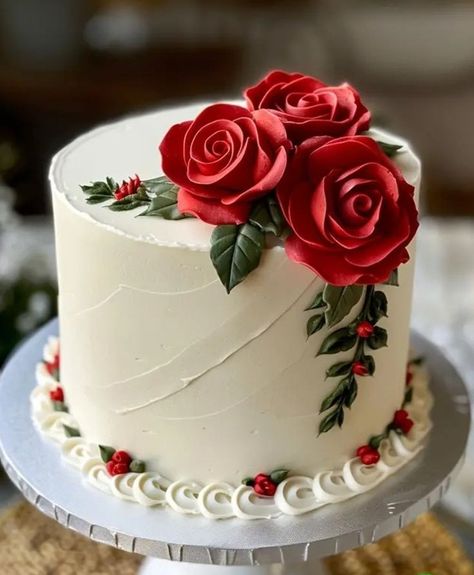 Very Simple Birthday Cake, Hummingbird Decorated Cake, Creative Birthday Cakes For Women, Birthday Cakes For Women Unique, Red Flower Cake, Elegant Birthday Cakes For Women, Christmas Present Cake, Rose Cake Design, Flower Cake Design