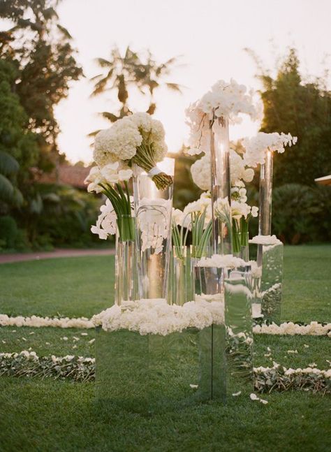 White flowers + mirrors.. timeless!!! ~ Photography: Elizabeth Messina // Wedding Planning: Mindy Weiss Vases With Flowers, White Flower Arrangements, Santa Barbara Wedding, Ceremony Inspiration, Ceremony Flowers, Mod Wedding, Wedding Arrangements, Deco Floral, Wedding Flower Arrangements