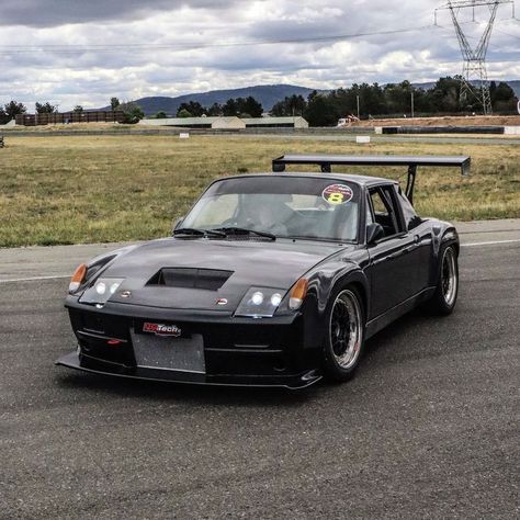 Porsche 914 with a 3.8 L Flat-Six Charles Eames Lounge Chair, Custom Porsche, Porsche 968, Porsche Sports Car, Automobile Engineering, Porsche 914, Engine Swap, Vw Porsche, Track Car