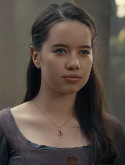 Susan From Narnia, Susan Pevensie, Anna Popplewell, William Moseley, Georgie Henley, Prince Caspian, Chronicles Of Narnia, Narnia, Woman Face