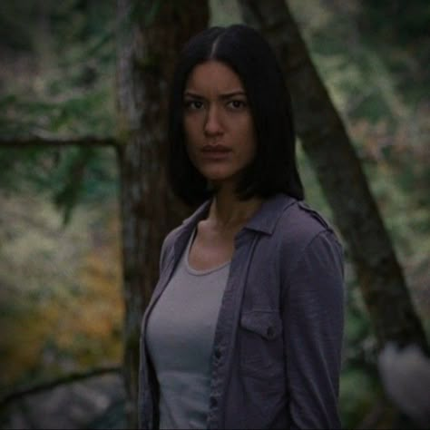 Leah Twilight, Leah Clearwater Aesthetic, Twilight Leah, Julia Wolf, Story Photo Ideas, Leah Clearwater, Private Aesthetic, Sam Uley, Seth Clearwater