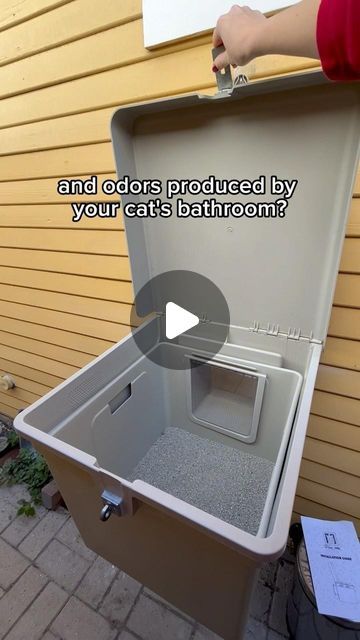 3.8M views · 73K likes | Privy Kitty on Instagram: "Are you ready for cat luxury? Lets #BootTheBox together and clean up nicely with Privy Kitty! 🐾❤️  Tap the link in our bio to order your Privy Kitty today! 😻  #cat #litterboxes #indoorcat #indoorcats #indoorcatsoutside #litterbox #litterboxhack #litterboxtips #litterboxproblems #kitty #kittycat #kittylove #catsoftiktok #catlover #catlover #cattok #catlady" Cat Box Area Ideas, Cat Litter House Diy, Cat Litter Box Room Ideas, Diy Outdoor Litter Box Enclosure, Cat Litter Box In Rv, Outdoor Cat Litter Enclosure, Small Space Cat Litter, Litter Box Catio, 2 Cat Litter Box Ideas