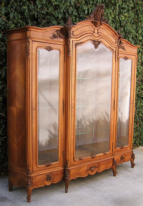 A Large and Impressive French 19th Century Finely Carved Walnut Three-Door Armoire/Vitrine. The converted vitrine with three front doors, th... Dining Room Suites, Muebles Shabby Chic, French Wardrobe, French Armoire, Antique Armoire, Bedroom Armoire, European Antiques, European Paintings, French Furniture