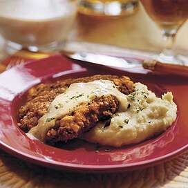 Chicken-Fried Steak Best Cubed Steak Recipe, Chicken Friend Steak, Fried Cube Steaks, Popeyes Fried Chicken, Chicken Fried Steak Recipe, Butter Poached Lobster, Fried Steak Recipes, Baked Steak, Cream Gravy