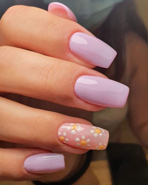 Lavender Manicure, Early Spring Nails, Spring Nails 2023 Gel, Nails 2023 Gel, Nails Fresh, Spring Nails 2023, Nail 2023, Silver Nail Designs, Simple Spring Nails