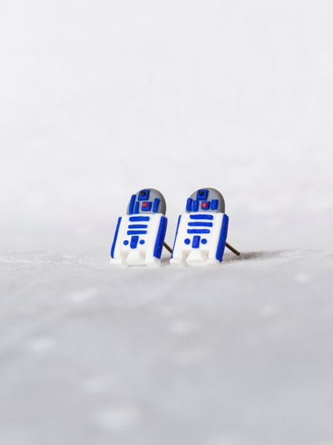 Star Wars Polymer Clay Earrings, Star Wars Clay Earrings, Star Wars Polymer Clay, Star Wars Clay, Star Wars Earrings, R2d2 Star Wars, Stud Earrings Polymer Clay, Star Wars Jewelry, Jewelry Star