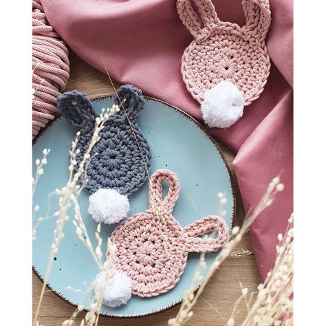 Crochet Bunny Coasters Bobbiny Bunny Coaster, Cup Cozy, Rose Pastel, Macrame Cord, Crochet Bunny, T Shirt Yarn, Crochet Coasters, Diy Pattern, Macrame Patterns