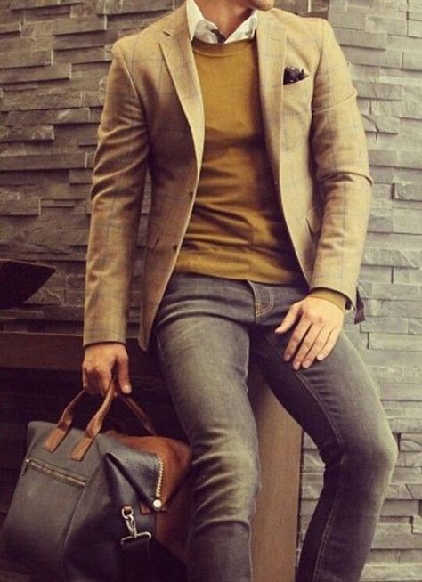 men's wear for fall Leo Fashion, Clothing Folds, Mens Fashion Smart, Mens Fashion Blog, Fashion Man, Mode Casual, Cooler Look, Sharp Dressed Man, Man Style