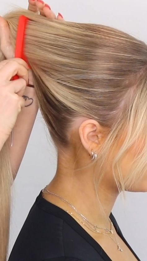 How to get that clean messy bun? | Sweethearts Hair | How To Do The Clean Girl Bun, Clean Messy Low Bun, Neat Bun Tutorial, Roll Bun Hairstyle, Messy Bun Hack With Claw Clip, Viral Bun Hack, Messy French Twist, Hairstyle French, Picture Hacks