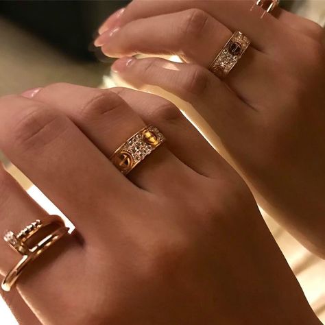 Cartier Juste Un Clou Ring, Cartier Nail Bracelet, Cartier Diamond Rings, Juste Un Clou Ring, Cartier Juste Un Clou, Cartier Diamond, Cartier Love Ring, Rings Gifts, Bracelet Cartier