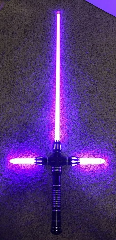 Purple Lightsaber, Star Wars Lightsaber, Purple Cross, Dnd Ideas, Star Wars Light Saber, Star Wars Rpg, Star Wars Collection, Kylo Ren, Geek Gifts