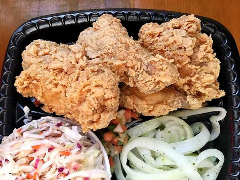 Fried chicken, cole slaw and pickled onions from the Bill Miller Bar-B-Q restaurant on Bill Miller Lane. Photo: Mike Sutter /San Antonio Express-News Bill Miller Onion Recipe, Bar B Q, Pickled Onions, It's Hot, Onion Recipes, Coleslaw, Fried Chicken, Restaurant, Meat