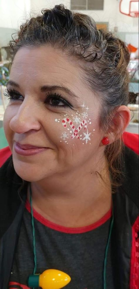 Christmas Face Painting Easy, Easy Face Painting Designs, Easy Face Painting, Christmas Face Painting, Christmas Easy, Face Painting Easy, Winter Decorations, Face Painting Designs, Painting Easy