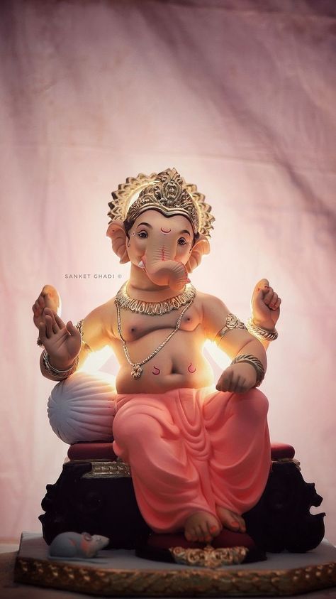 Devotional Photos, Bappa Images, Ganpati Pic, Baby Ganesh, Maharashtrian Culture, Ganesha Artwork, Ganesh Ji Images, Ganpati Bappa Wallpapers, Disney Movie Art