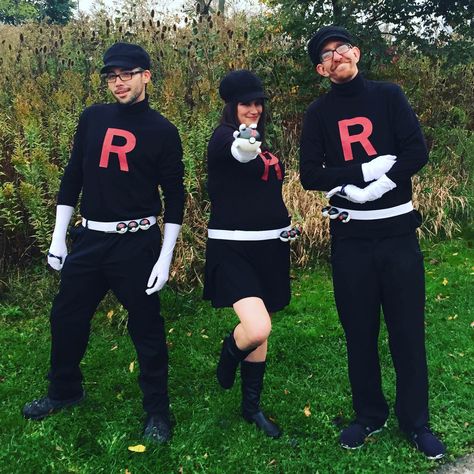 Team Rocket Cosplay Black, Rocket Cosplay, Team Rocket Cosplay, Team Rocket Grunt, Cosplay Inspiration, Pokemon 20, Pokémon X And Y, Team Rocket, Pokemon Fan