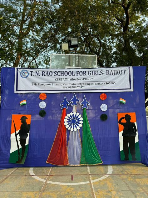 Attractive decoration for republic day event in school function Decoration For Republic Day, School Function, School Decoration, Steel Gate Design, Steel Gate, Event Decoration, University Campus, Republic Day, School Decorations