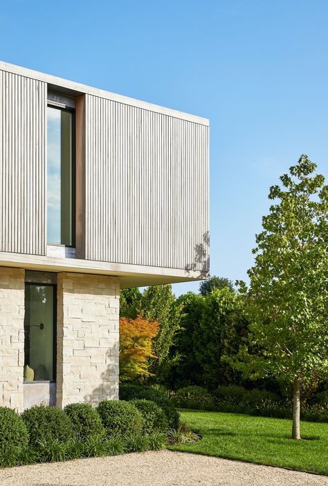 Jobs Lane Bridgehampton | Kevin O'Sullivan + Associates | Archinect Hamptons Architecture, Rain Screen, Indiana Limestone, Hamptons Modern, Modern Contemporary Home, Limestone Wall, Modern Architects, House Architecture Design, Facade Design