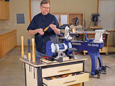 PROJECT: Lathe Tool Sharpening Station - Woodworking | Blog | Videos | Plans | How To Woodworking Workshop Plans, Sharpening Station, Workshop Plans, Sharpening Tools, Lathe Tools, Turning Tools, Woodworking Workshop, Blog Video, Garage Workshop