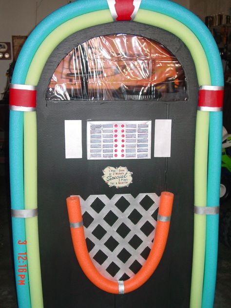 This is a jukebox that I created from a refrigerator box and pool noodles.  This was made for our Young at Heart Banquet at church.  Theme is "Snapshots From the Past" Jukebox Valentine Box Ideas, Grease Themed Parties, Diy Noodles, Elvis Christmas, Grease Party, 50s Theme, 50s Theme Parties, Sock Hop Party, Ideas Aniversario