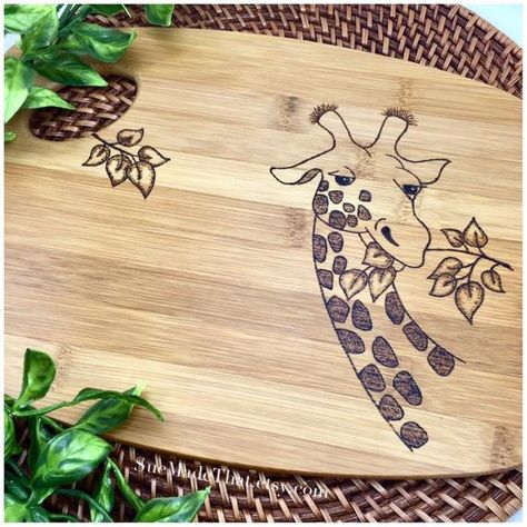 Bamboo Kitchen Decor, Wood Laser Ideas, Bamboo Kitchen, Gifts For Nan, Teacher Graduation, Candles Diy, Board Designs, Handmade Sellers, Laser Ideas