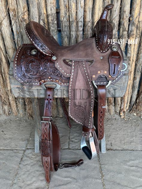 Barrel Racing Tack Rodeo, Leather Horse Tack, Barrel Racing Saddle, Barrel Racing Saddles, Western Horse Saddles, Horse Products, Barrel Racing Tack, Barrel Saddle, Horse Things