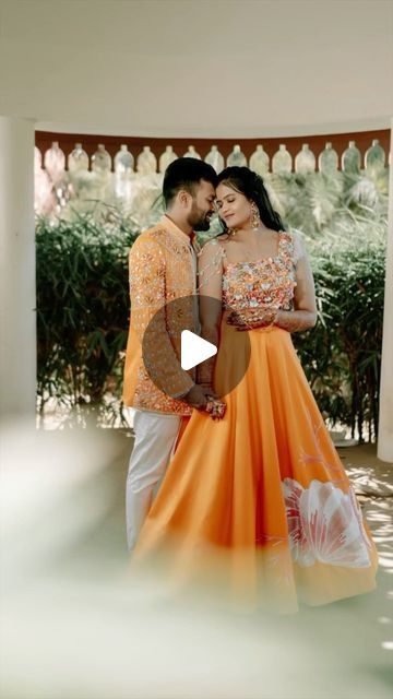 Haldi Couple Poses, Haldi Poses, Client Diaries, Haldi Outfit, Outfit Inspired, Indian Outfit, Couple Posing, Be Perfect, Havana