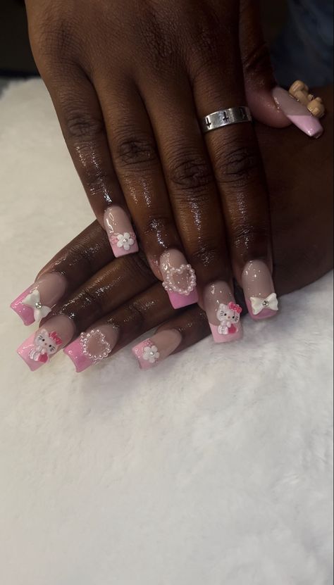 Hello Kitty Nails Acrylic Short Simple, Cute Short Nails With Charms, Hello Kitty Nails Acrylic Short, Nail Inspo Sanrio, Short Sanrio Nails, Hello Kitty Short Nails With Charms, Hello Kitty Nails Short Charms, Nails Acrylic Hello Kitty, Short Nails For Kids