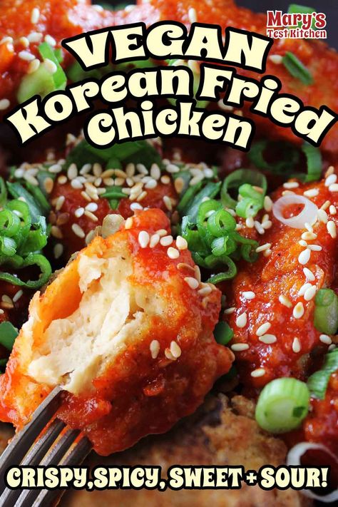 Fried Chicken In Oven, Chicken In Oven, Korean Fried Chicken Recipe, Resep Vegan, Tofu Chicken, Rice Crisps, Gochujang Sauce, Korean Chicken, Fried Chicken Recipe