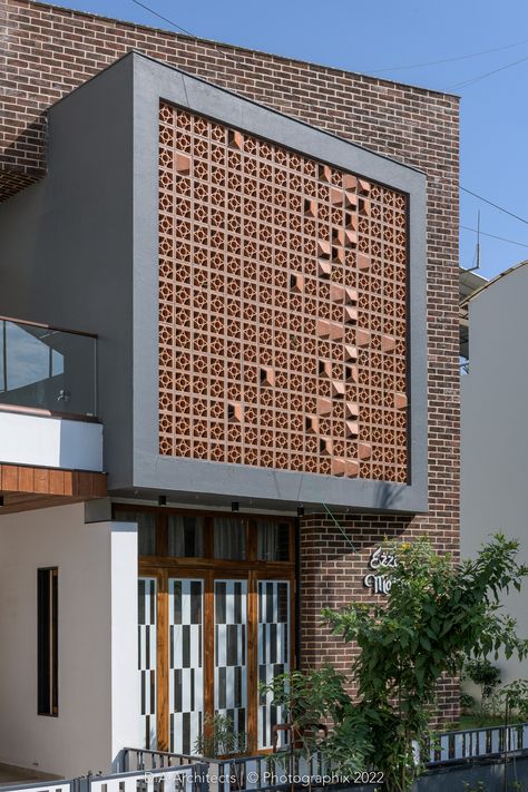 Terracotta Design, House Elevations, Indian House Exterior Design, Jali Design, Compound Wall Design, Modern Residential Architecture, Brick Cladding, Compound Wall, Latest House Designs