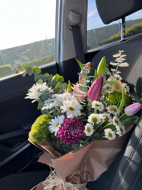 Flower Bouquet Aesthetic, Bouquet Aesthetic, Flower Boquet, Boquette Flowers, Aesthetic Spring, A Bouquet Of Flowers, Flowers Bouquet Gift, Nothing But Flowers, Spring Bouquet