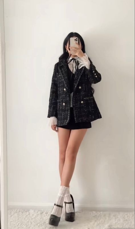 Korean Glam Outfit, Formal Winter Outfits Dresses, Kpop Fashion Outfits Girls Korean Style, Cute Korean Outfits Aesthetic, Preppy Korean Outfits, Glam Outfit Aesthetic, Aesthetic Formal Outfits, Kpop Winter Outfits, Korean Outfits Dress