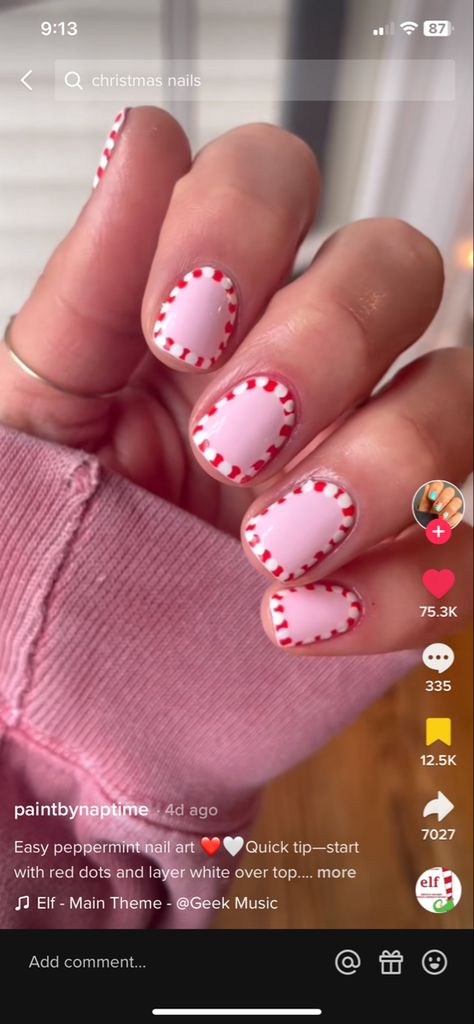 Nail Designs Dots, Peppermint Nails, Nails Candy Cane, Dot Nail Designs, Candy Cane Nails, Dots Nails, Candy Christmas, New Template, Peppermint Candy