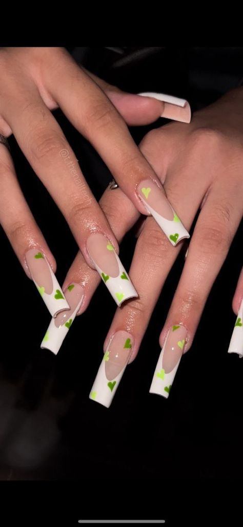 Heart Long Nails, Green Valentines Nails, Green Heart Nails, Heart French Nails, Aesthetic Green Nails, Green Nails Acrylic, Kylie Nails, Plain Nails, Vibrant Nails