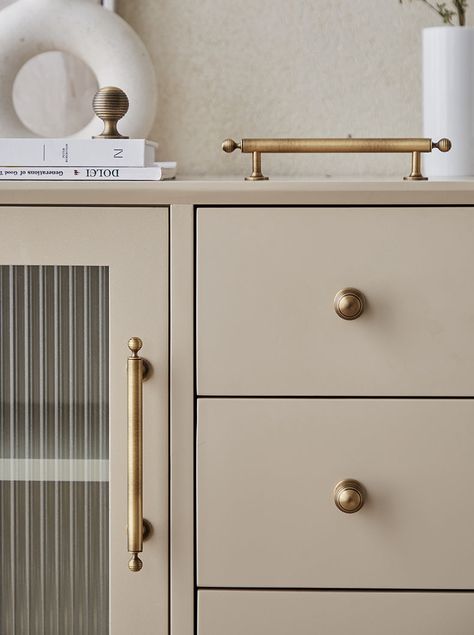 Brass cabinet handles