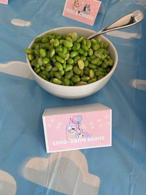 Recipes From Bluey, Food For Bluey Birthday Party, Bluey Themed Dinner, Bluey Theme Party Food, Bluey Birthday Party Foods, Bluey Snack Ideas, Bluey Party Foods, Bluey Theme Food, Bluey Themed Birthday Party Food Ideas