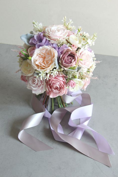 Blush Pink And Purple Wedding, Pink And Purple Wedding Flowers, Purple And Pink Wedding, Pink And Purple Wedding, Wedding Theme Color Schemes, Flower Purple, Purple Wedding Flowers, Wedding Theme Colors, Theme Color