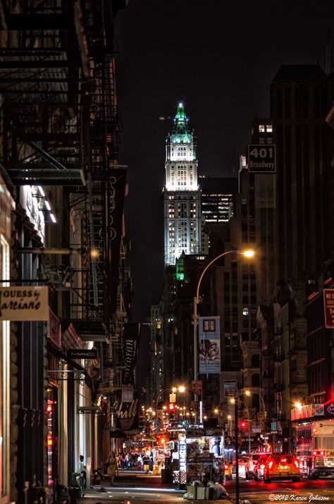 Soho at Night Soho At Night Nyc, Soho At Night, Antonio Machado, Nyc Night, Soho Nyc, 10 Pm, Love Garden, During The Day, Night City