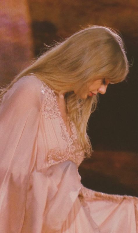 Taylor Swift Fotos, Mad Women, Estilo Taylor Swift, Swift Photo, Taylor Swift The Eras Tour, Taylor Swift Wallpaper, Swift 3, Long Live Taylor Swift, Live Taylor