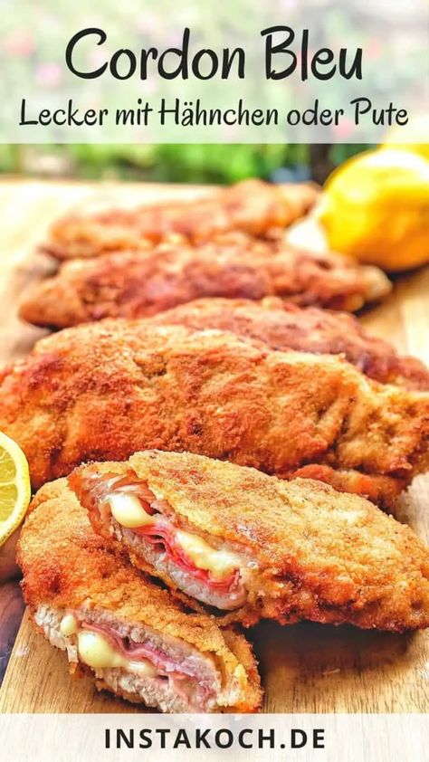 Cordon Bleu sind leckere Schnitzel, gefüllt mit Käse und köstlichem Kochschinken in einer knusprigen Panade. Super lecker mit Hähnchen, Pute Kalb oder auch mit Schwein. Klick dich hier zum einfachen Rezept mit Schritt-für-Schritt Anleitung. #schnitzel #cordonbleu #hähnchenschnitzel #putenschnitzel Cordon Bleu Recipe, Pork Schnitzel, Chicken Schnitzel, Foreign Food, Chicken Cordon Bleu, Dinners For Kids, Pork Recipes, Fish Recipes, Food Inspiration