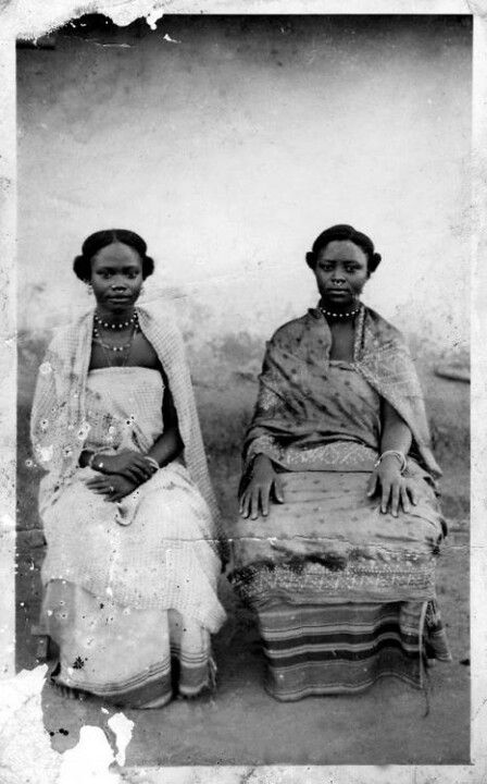 Two Nubian women in Kenya (circa 1930) Black Consciousness Quotes, Nubian Women, Afro Inspiration, Music Me, Ghana Food, All About Africa, Folk Stories, Digital Inspiration, Black Consciousness