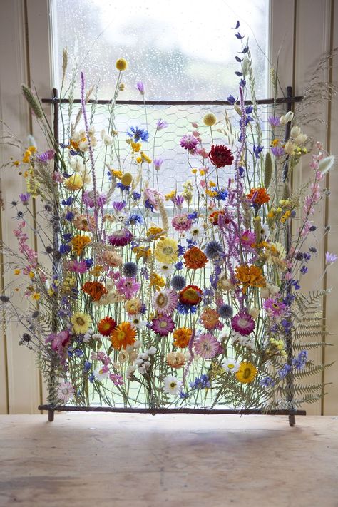 Workshops — Layla Robinson Wild Flowers Decoration, Woodland Garden Wedding, Dried Floral Wedding Decor, Flower Birthday Party Ideas Decoration, Dried Flower Decoration, Wild Flower Backdrop, 21st Garden Party, Layla Robinson, Dried Flower Installation