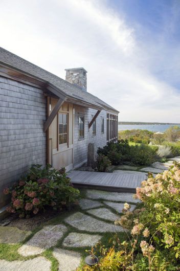 Beach Barn - Hutker Architects Beach Cottage Style Decor, New England Beach, Summer Beach House, Beach House Inspiration, Pond House, Beach Cabin, Cottage Style Decor, Cottage By The Sea, House By The Sea