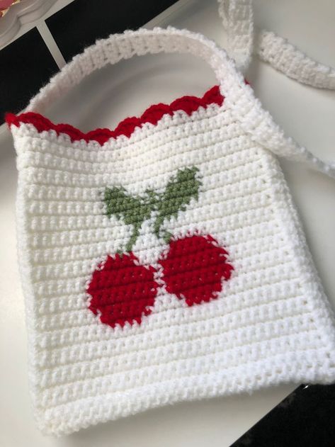 Crochet Cherry Bag, Crochet Book Bag, Fast Easy Crochet, Cherry Crochet, 25 Aesthetic, Crossbody Bag Crochet, Crochet Cherry, Cherry Bag, Crochet Crossbody Bag